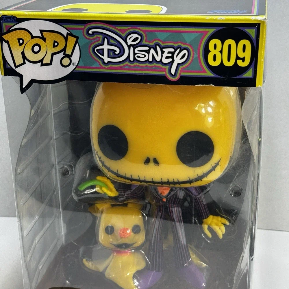 Funko Pop nightmare before christmas blacklight full set 809, 807, 71, 39, 16 15